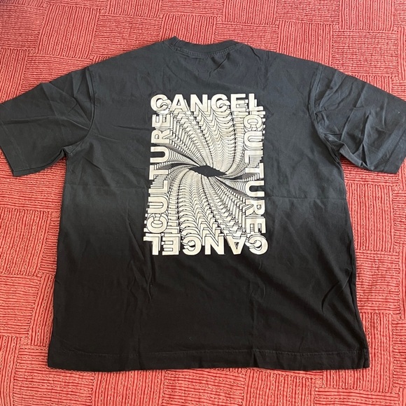 Flying Machine men’s blue to black fade Men's cotton short sleeve Tee - Picture 9 of 10